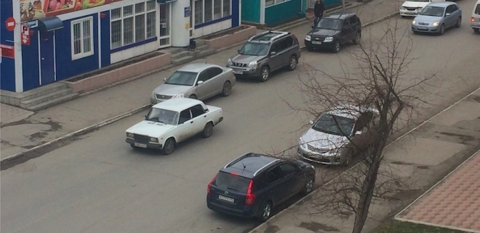 В Республике Алтай большинство водителей считают, что главная причина ДТП — глупость