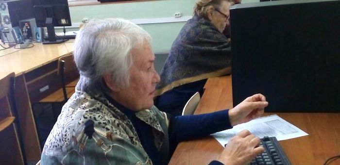 В Горно-Алтайске ведется запись на курсы компьютерной грамотности для пенсионеров