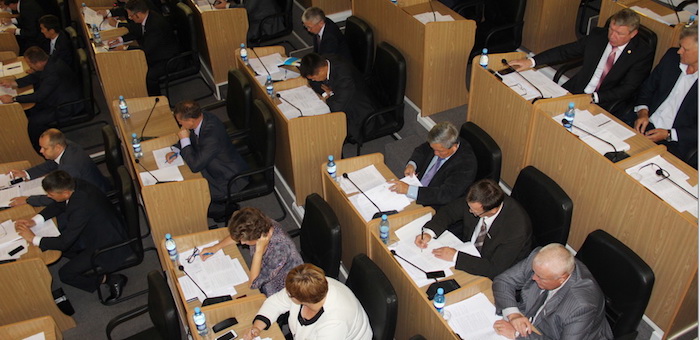 Эл Курултай делегировал в Общественную палату девять человек