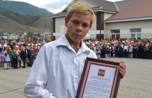В Усть-Коксе школьник спас тонущего ребенка