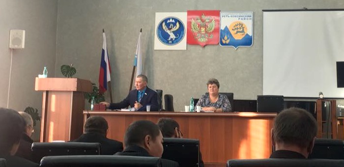 В усть-коксинском райсовете создана фракция «Единой России»