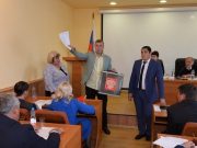 Как депутаты мэра Горно-Алтайска выбрали (фоторепортаж)