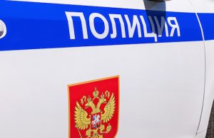 19-летняя девушка жестоко избила гулявшую в парке горожанку