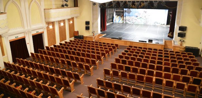 Театр готовится к открытию юбилейного сезона