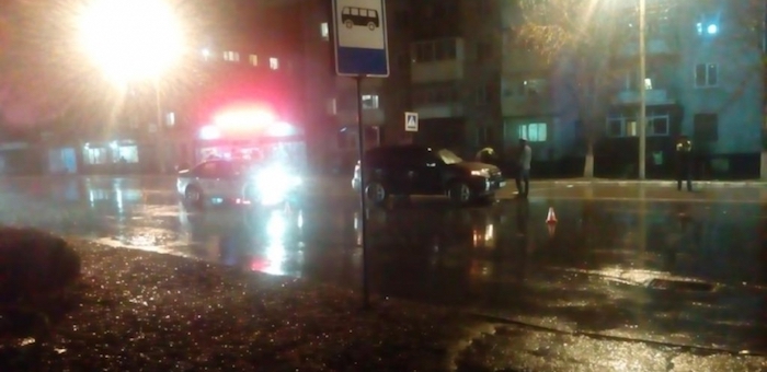 Два пешехода попали под колеса автомобилей за минувшие выходные