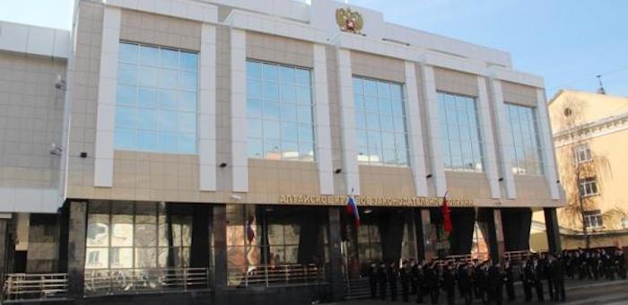 Студенты из Республики Алтай делали «наркозакладки» у здания парламента в Барнауле