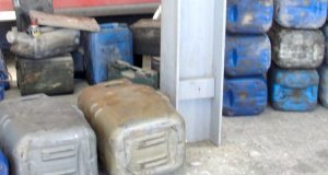Контрабандист пытался провезти товары из Монголии в канистрах