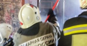 Жилой дом чуть не сгорел из-за двух газовых баллонов