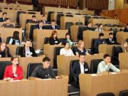 Студенты поиграли в Госсобрание