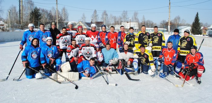 Начинаются матчи чемпионата Республики Алтай по хоккею