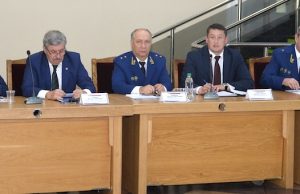 На открытом форуме прокуратуры обсудили вопросы охраны Телецкого озера