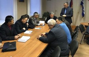 Владимир Тюлентин провел совещание с властями Кош-Агачского района