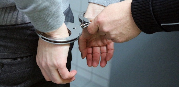 Избивший пограничника житель Джазатора получил тюремный срок