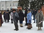 Кто в лес, кто по дрова. В Турочаке продолжаются собрания и митинги