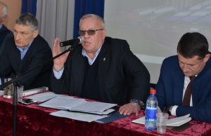 Бердников: Митингами делу не поможешь