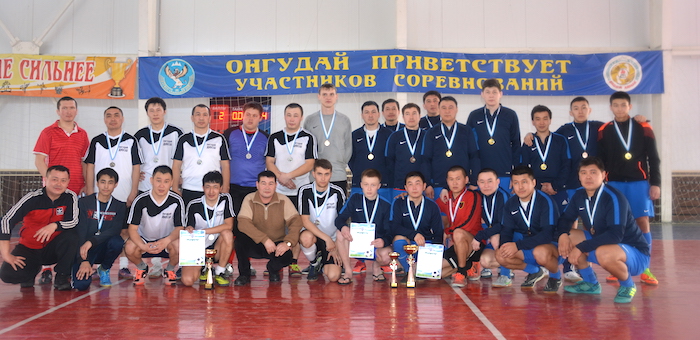 В Онгудае прошел республиканский турнир по мини-футболу