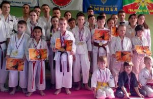 Горно-алтайские каратисты выиграли турнир в Бийске