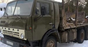 «Камаз» сбил стоявшего на обочине пешехода