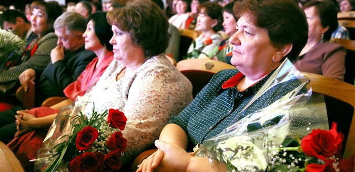 Работники культуры получили награды в свой профессиональный праздник
