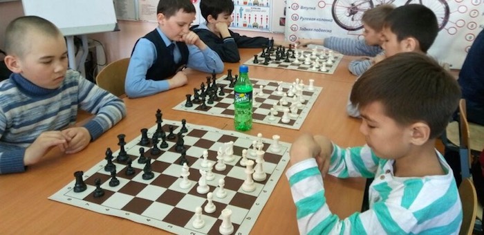 Определены победители республиканского шахматного турнира среди школьников