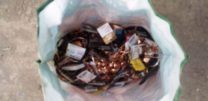 В Кош-Агаче из ювелирного магазина украли 400 изделий на 4 млн рублей