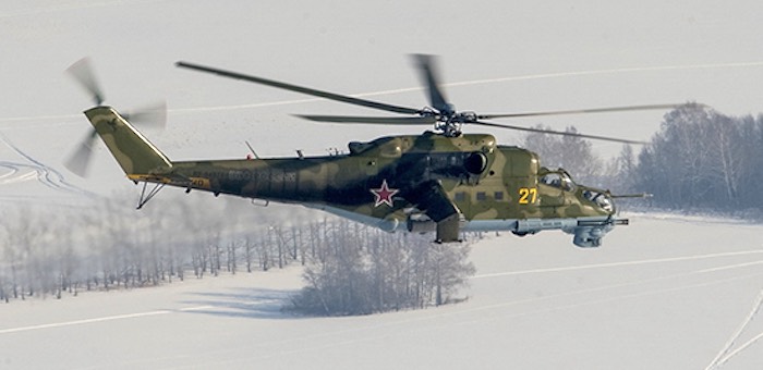 Свыше десяти военных вертолетов участвуют в учениях в горах Алтая