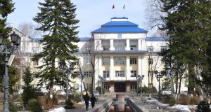 Обнародована информация о доходах руководителей республиканского правительства