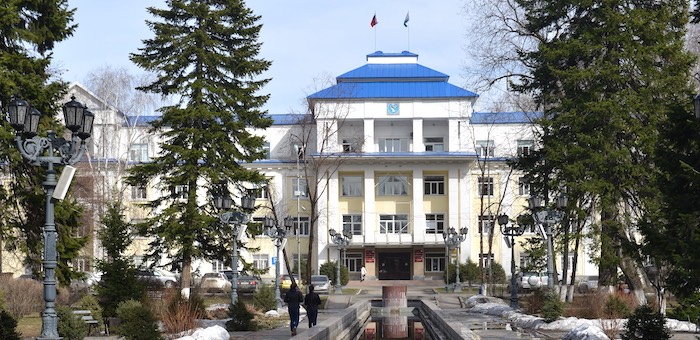 Обнародована информация о доходах руководителей республиканского правительства
