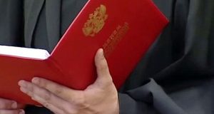 Виновник аварии, в которой погибла трехлетняя девочка, проведет три года в колонии