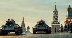 На танках в Кремль: выходит на экраны фильм о легендарном пробеге легендарных Т-34