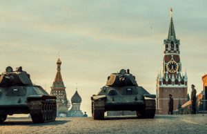 На танках в Кремль: выходит на экраны фильм о легендарном пробеге легендарных Т-34