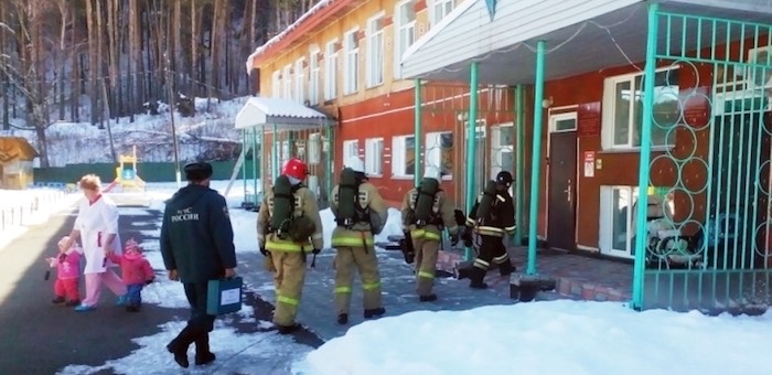 На социально-значимых объектах региона прошли пожарно-тактические занятия
