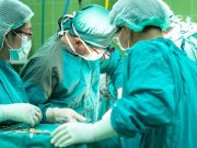 В Республиканской больнице провели сложную операцию по удалению опухоли