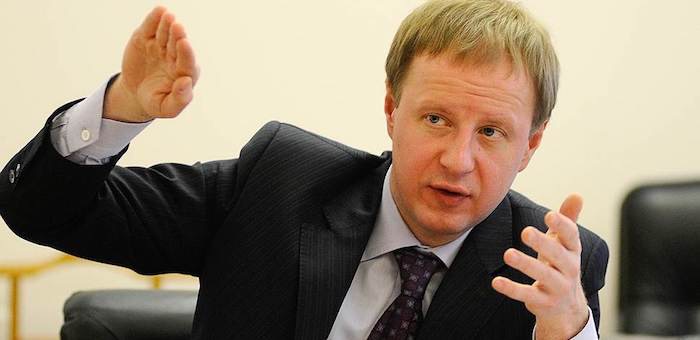Бердников поздравил Томенко с назначением и. о. губернатора Алтайского края