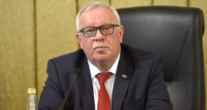 Александр Бердников представил отчет о работе правительства