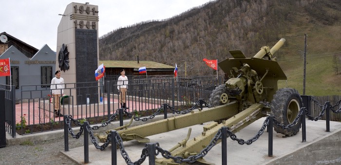 В Ороктое отремонтировали памятник участникам войны