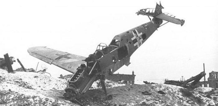 Алтайский снайпер из винтовки сбил два вражеских самолета