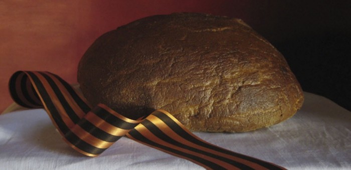 Всегда пекла для бойцов вкусный хлеб