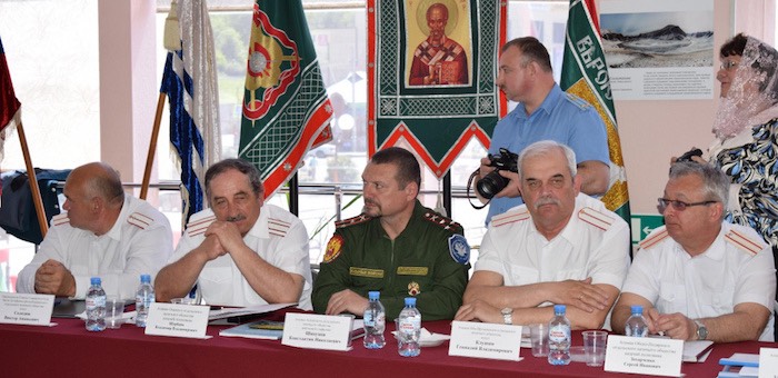 Сибирские казаки провели совещание в Майме