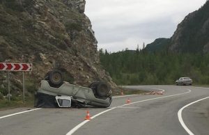 Один человек погиб и еще двое получили травмы в ДТП на минувших выходных