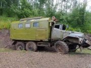 Рабочие угнали у своего начальника грузовик