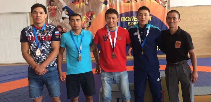 Алексей Тадыкин вновь стал чемпионом Сибири по греко-римской борьбе