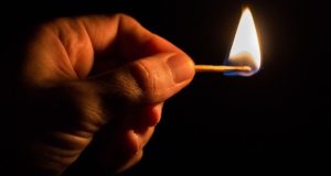 Житель Яконура поджег свою жену, женщина погибла
