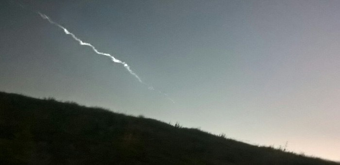 След от космического грузовика сфотографировали в небе над Алтаем