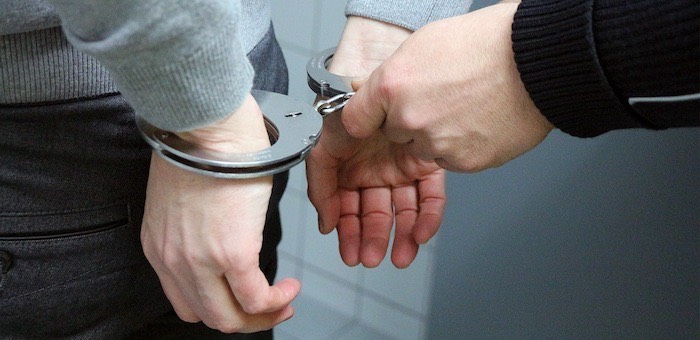 Арестован молодой человек, попытавшийся изнасиловать двух женщин