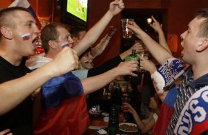Популярные горно-алтайские рестораны незаконно использовали символику FIFA