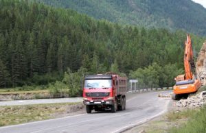 Масштабные ремонтные работы проходят на Чуйском тракте