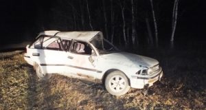 16-летний парень ночью опрокинулся на автомобиле и погиб
