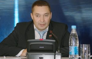 Автомобиль бийского чиновника остановили в Горно-Алтайске, проходить тест на алкоголь он отказался