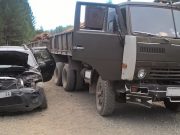 «КАМАЗ» столкнулся с легковушкой в Турочакском районе